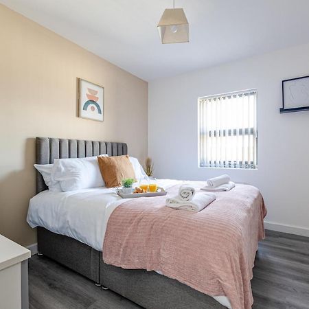 Top Floor Apartment With Private Balcony In Stockport Centre By Hass Haus المظهر الخارجي الصورة
