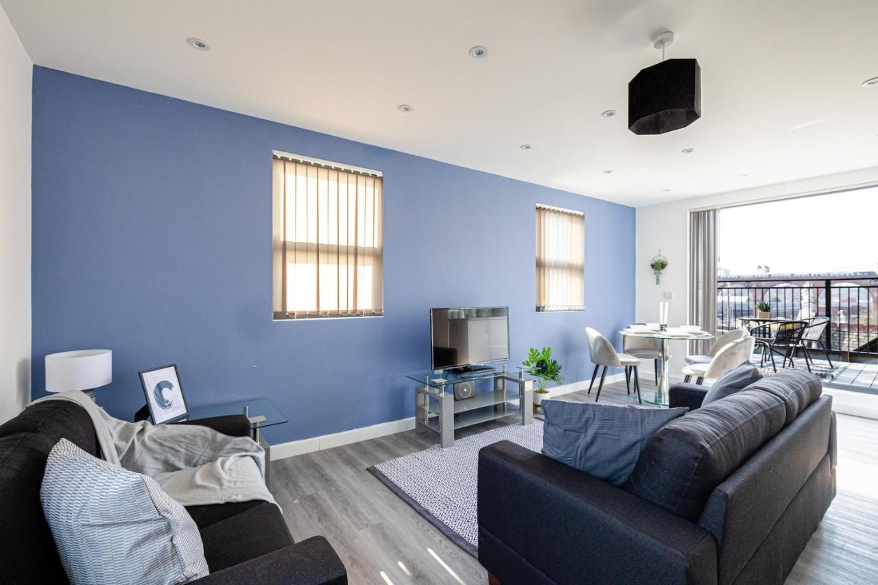 Top Floor Apartment With Private Balcony In Stockport Centre By Hass Haus المظهر الخارجي الصورة
