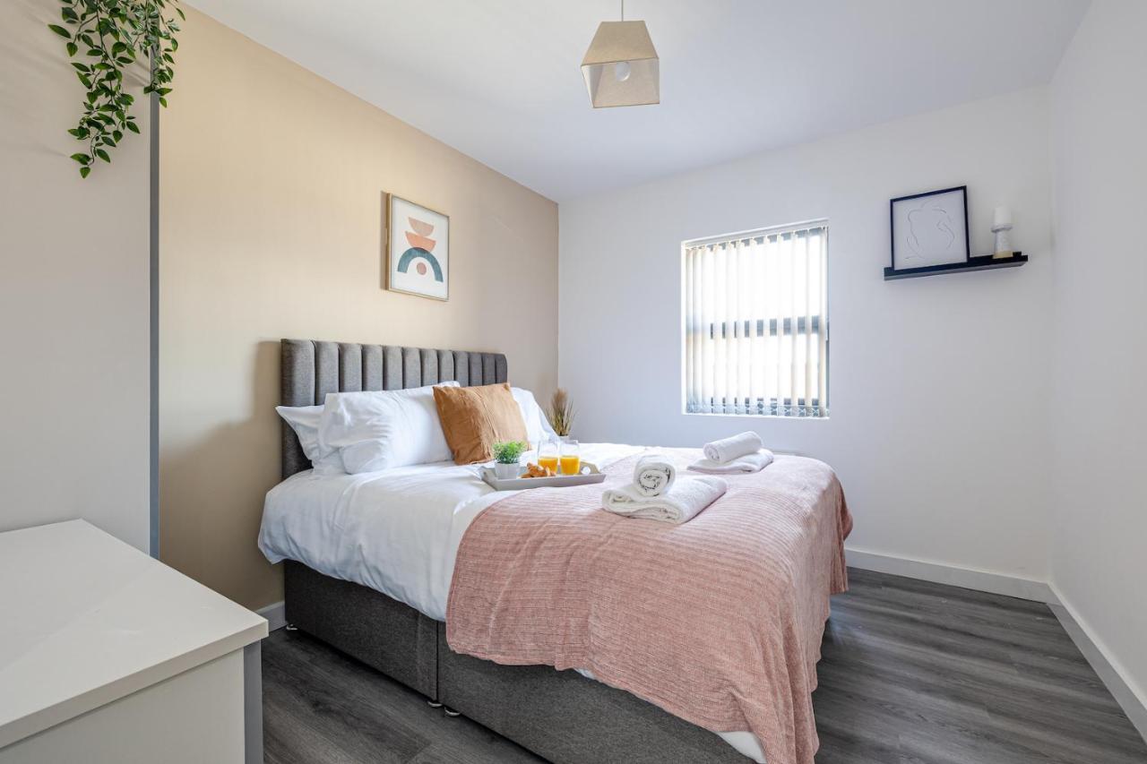 Top Floor Apartment With Private Balcony In Stockport Centre By Hass Haus المظهر الخارجي الصورة