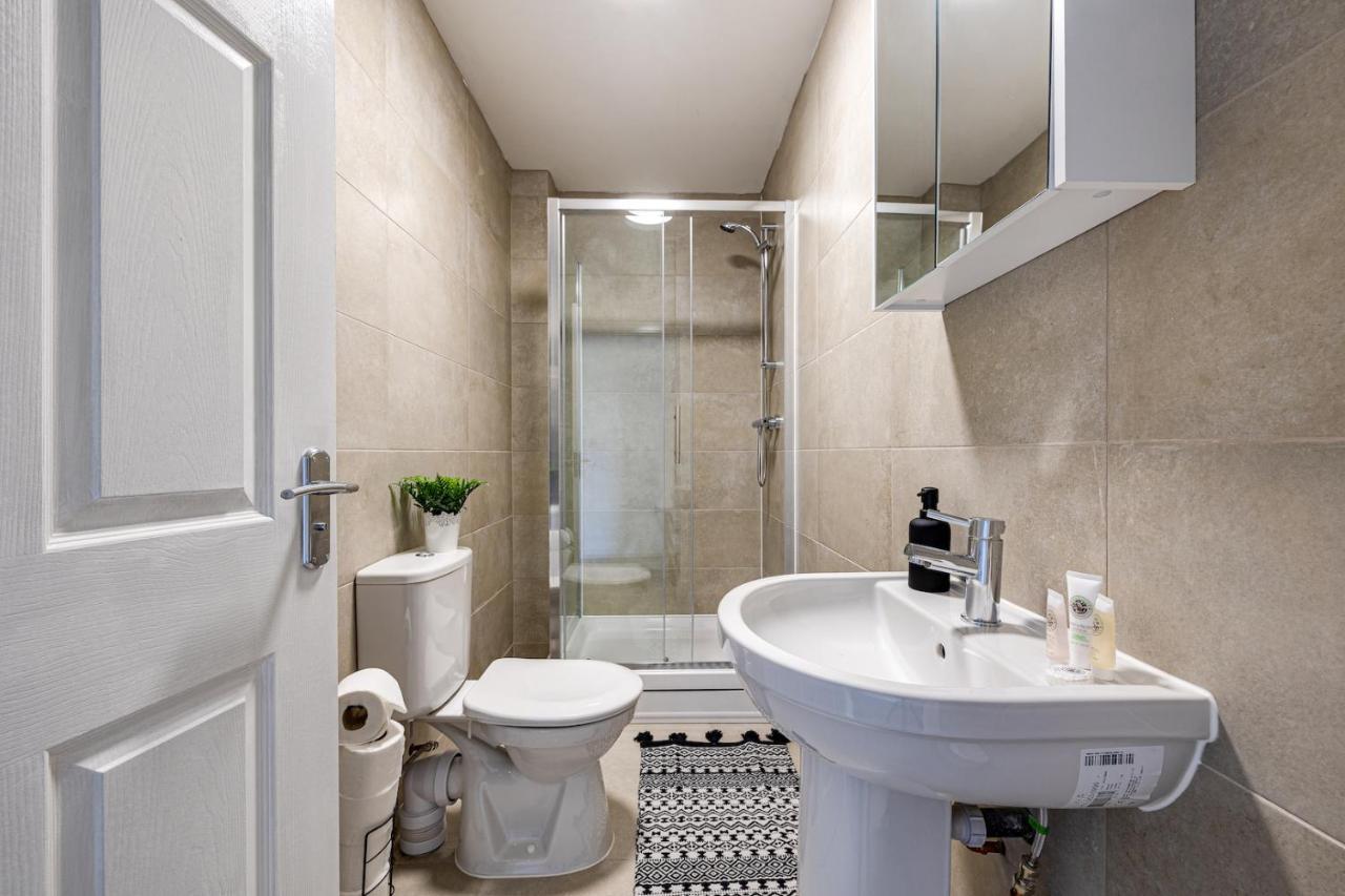 Top Floor Apartment With Private Balcony In Stockport Centre By Hass Haus المظهر الخارجي الصورة